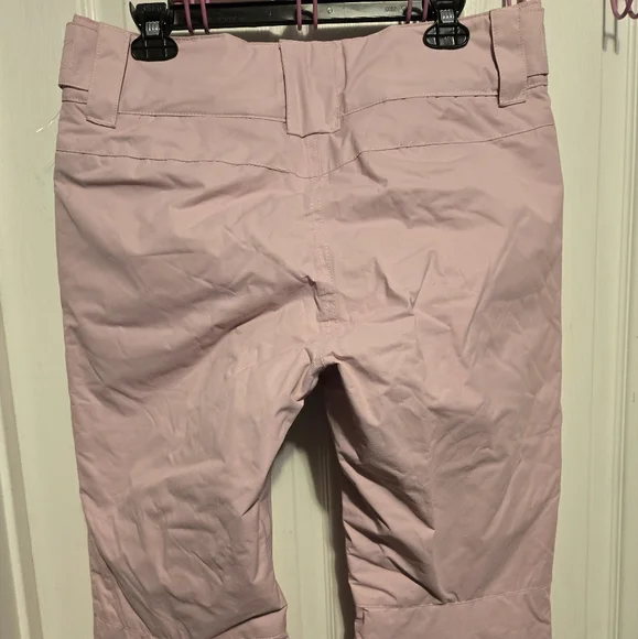 NWT Arctix  Women's Insulated Snow Pants Regular Inseam Size M/M 29L Color Pink - Picture 13 of 16